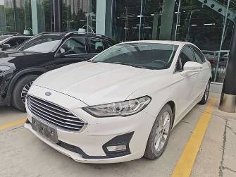 Ford Mondeo V Рестайлинг 2.0hyb CVT