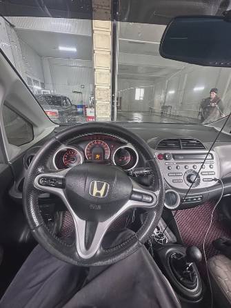 Honda Jazz II 1.3 MT