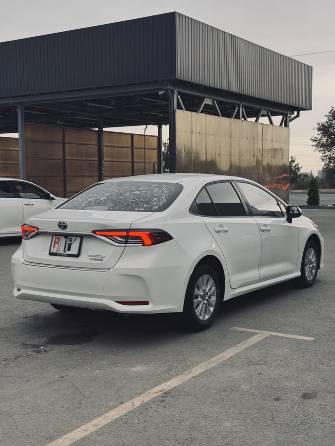 Toyota Corolla XII (E210) Sporty 1.8hyb CVT