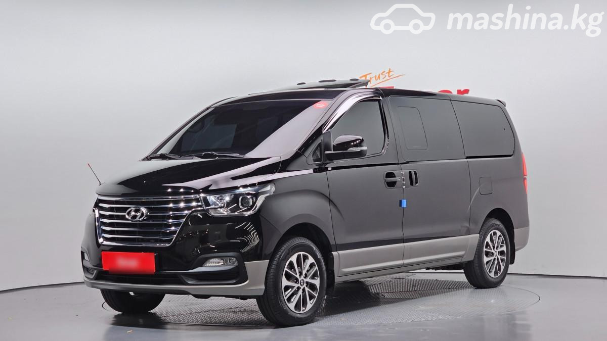 Открыть фото Hyundai Starex (H-1) II Рестайлинг 2 2.5d AT 4WD