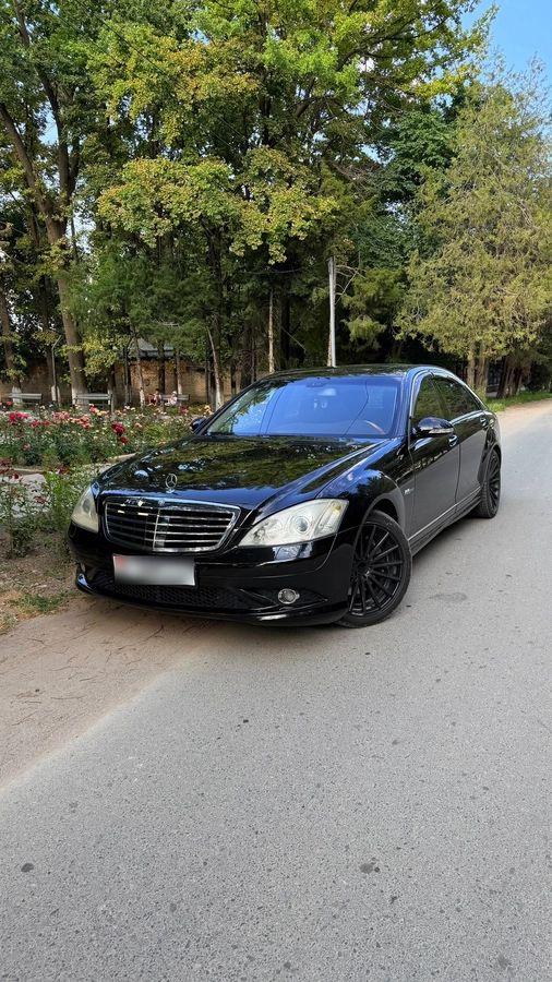 Открыть фото Mercedes-Benz S-Класс AMG II (W221) 63 AMG 6.2 AT