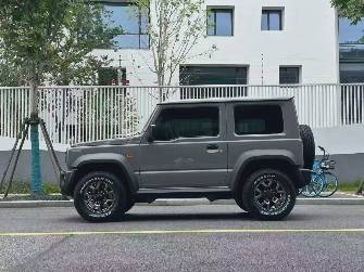 Suzuki Jimny IV 1.5 AT 4WD