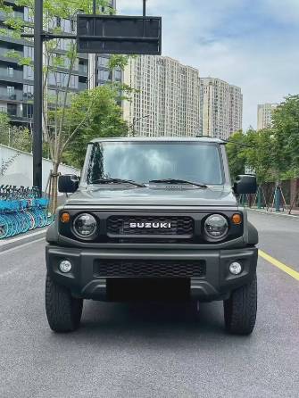 Suzuki Jimny IV 1.5 AT 4WD