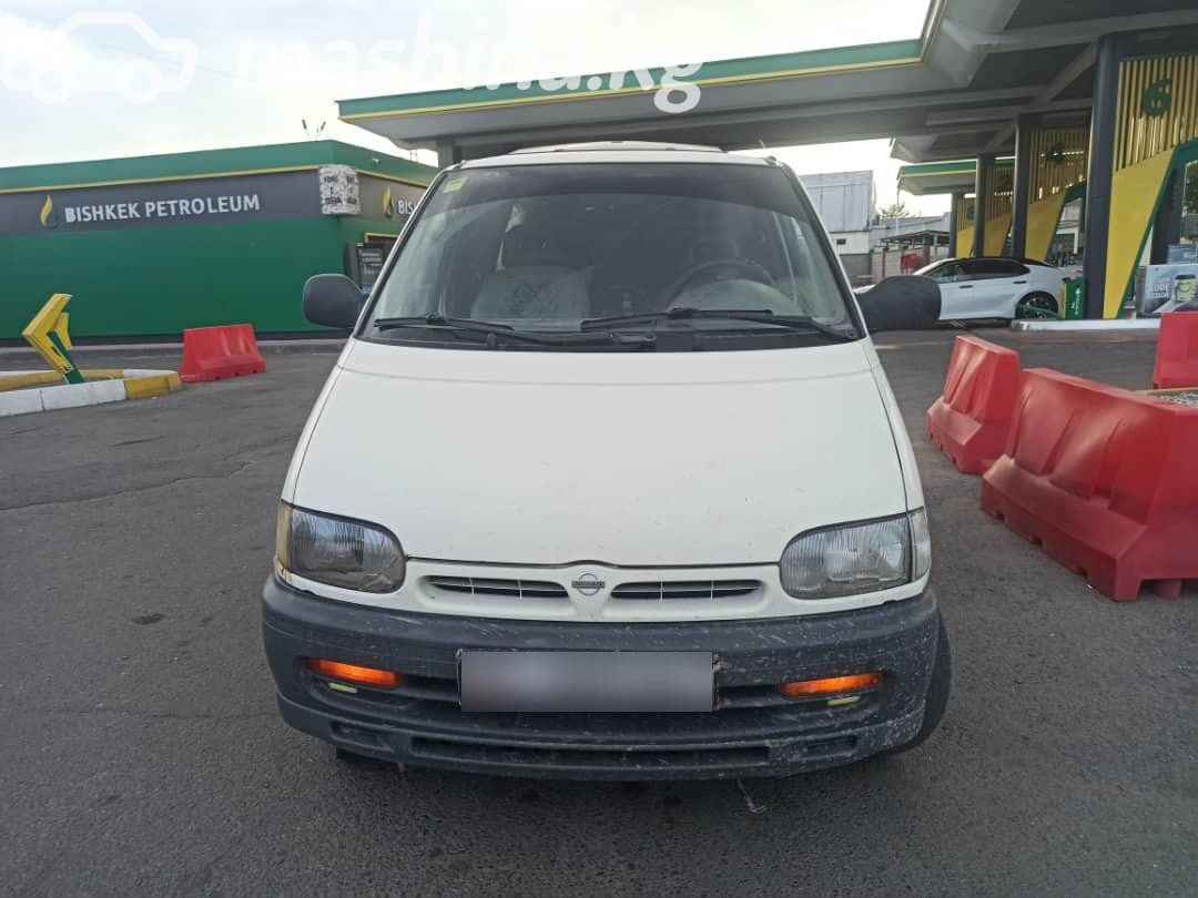 Nissan Serena I (C23) 1.6 MT