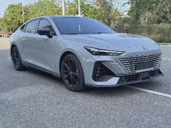 Changan UNI-V 1.5 AMT