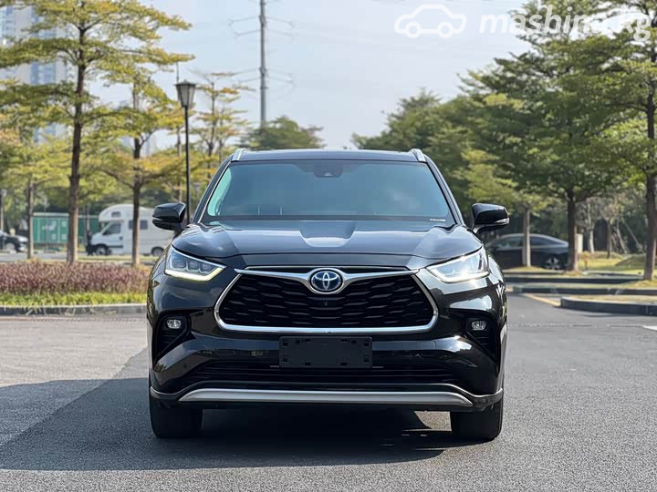 Открыть фото Toyota Highlander IV (U70) 2.5hyb AT 4WD