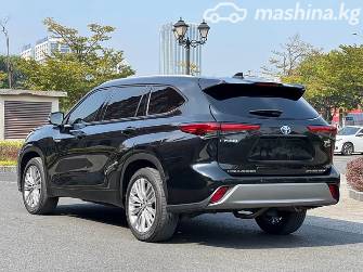 Toyota Highlander IV (U70) 2.5hyb AT 4WD