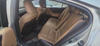 Lexus ES VII 300h 2.5hyb CVT