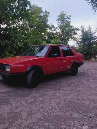 Volkswagen Jetta II 1.6d MT