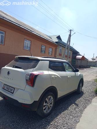 SsangYong Tivoli I Рестайлинг 1.6d AT