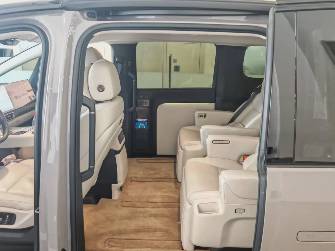 LiXiang Mega 102.7 kWh Electro AT 4WD