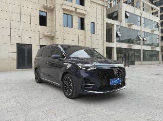Roewe iMAX8 2.0 AT
