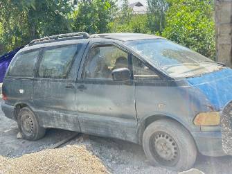 Toyota Previa I (XR10, XR20) 2.4 MT