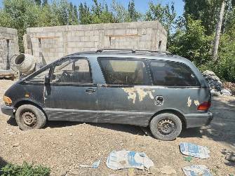Toyota Previa I (XR10, XR20) 2.4 MT