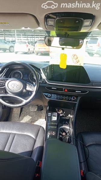 Hyundai Sonata VIII (DN8) 2.0 AT