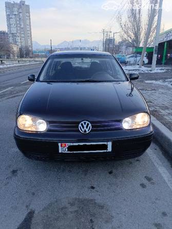 Volkswagen Golf IV 1.6 MT