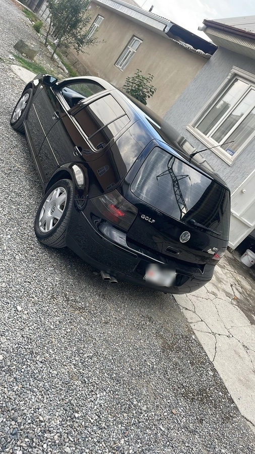 Volkswagen Golf GTI IV 1.8 MT