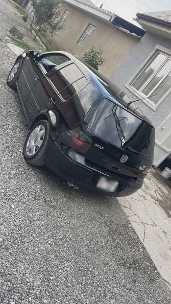 Volkswagen Golf GTI IV 1.8 MT