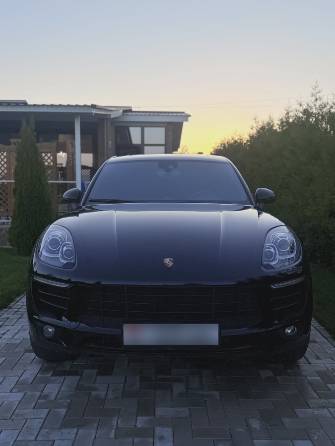 Porsche Macan I Рестайлинг 2.0 AMT 4WD