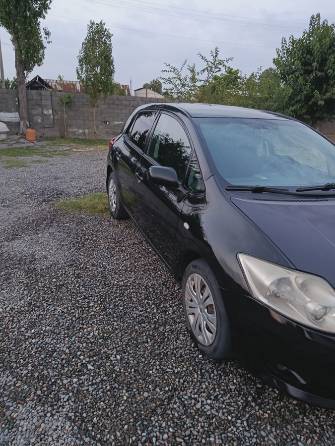 Toyota Auris I 1.6 MT
