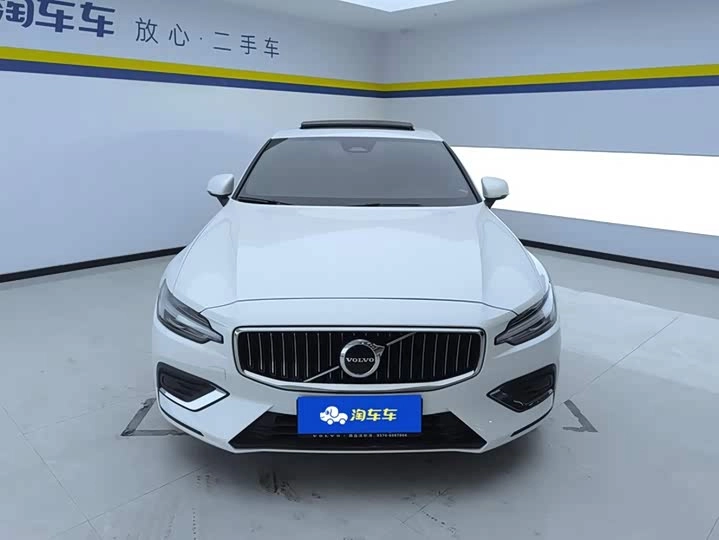 Volvo S60 II Рестайлинг 1.5 AT