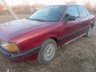 Audi 80 IV (B3) 1.8 MT