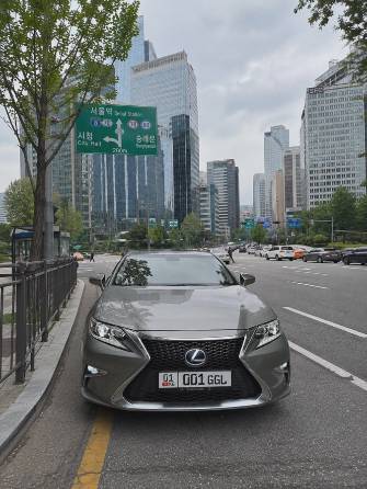 Lexus ES VI Рестайлинг 300h 2.5hyb CVT