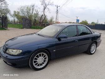 Opel Omega B Рестайлинг 2.2 MT