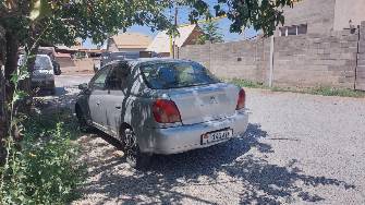 Toyota Platz 1.5 AT