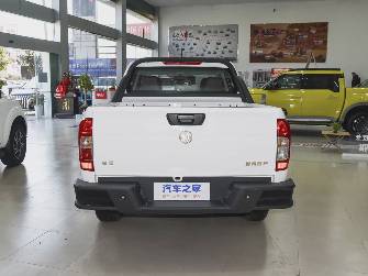 Dongfeng Rich II 2.4 MT 4WD
