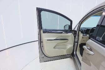 Buick GL8 II 2.4 AT