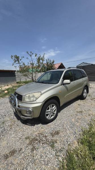 Toyota RAV4 II (XA20) 2.0 AT 4WD