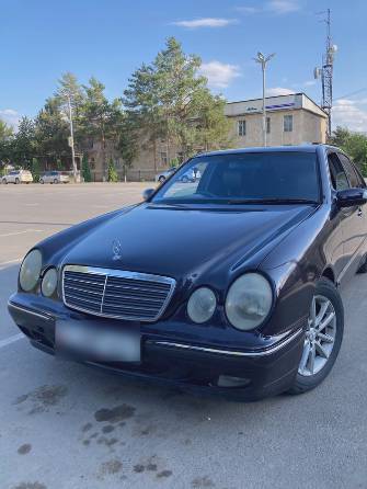Mercedes-Benz E-Класс II (W210, S210) Рестайлинг 320 3.2 AT