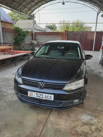 Volkswagen Jetta VI 1.6 AT