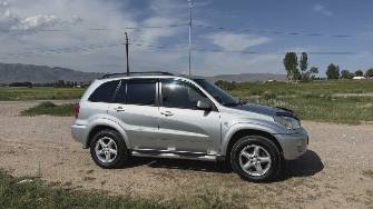 Toyota RAV4 II (XA20) Рестайлинг 2.0 AT 4WD