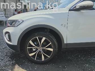Volkswagen T-Roc I (China Market) 1.5 AMT