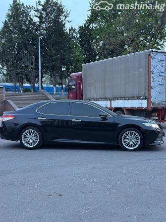 Toyota Camry VIII (XV70) 2.5 AT