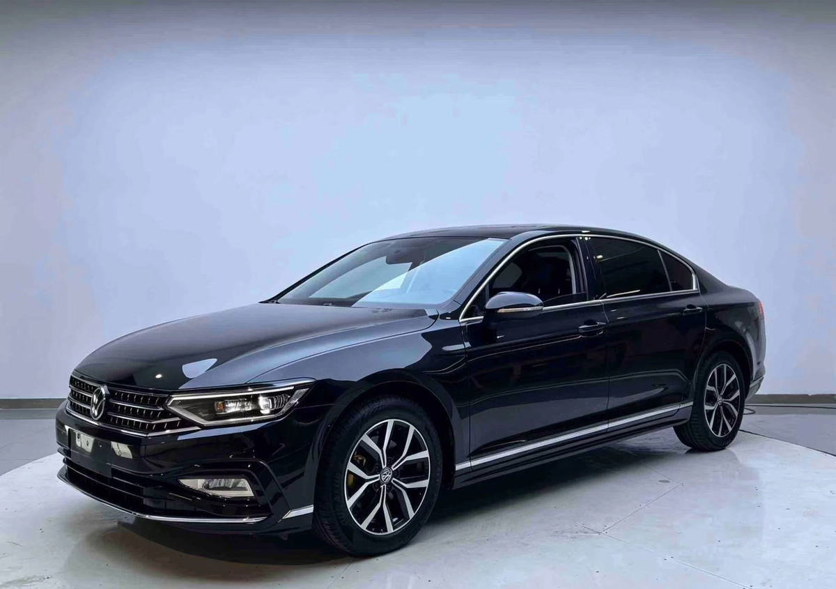 Volkswagen Magotan B8 Рестайлинг 1.4 AMT