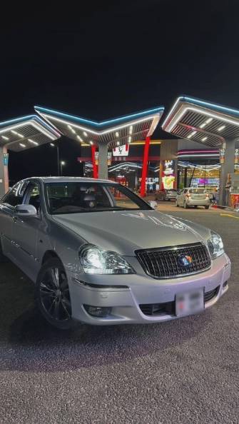 Toyota Crown Majesta IV (S180) 4.3 AT