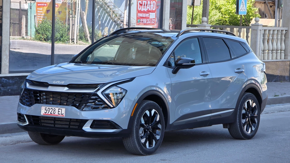 Открыть фото Kia Sportage V 2.5 AT 4WD