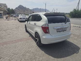 Honda Edix 2.0 AT