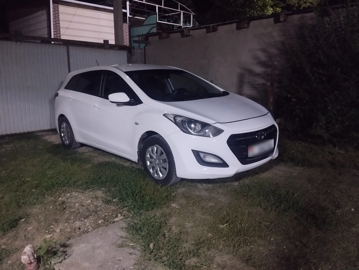 Hyundai i30 II Рестайлинг 1.6 MT