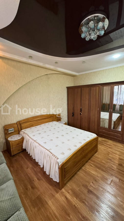 Открыть фото 3-комн. кв., 100 м2