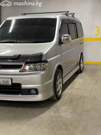 Honda Stepwgn II Рестайлинг Spada 2.0 AT