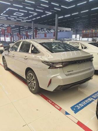 CHERY Fulwin A8 1.5hyb AT