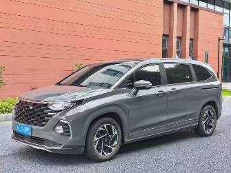 Hyundai Custo 2.0 AT
