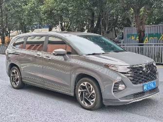 Hyundai Custo 2.0 AT