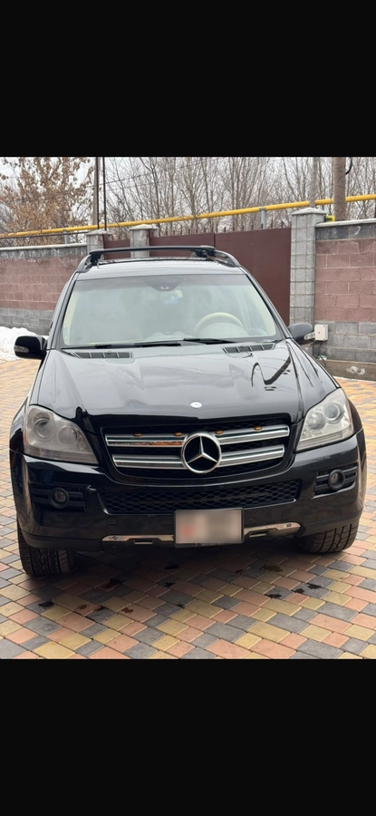 Открыть фото Mercedes-Benz GL-Класс I (X164) 450 4.7 AT 4WD
