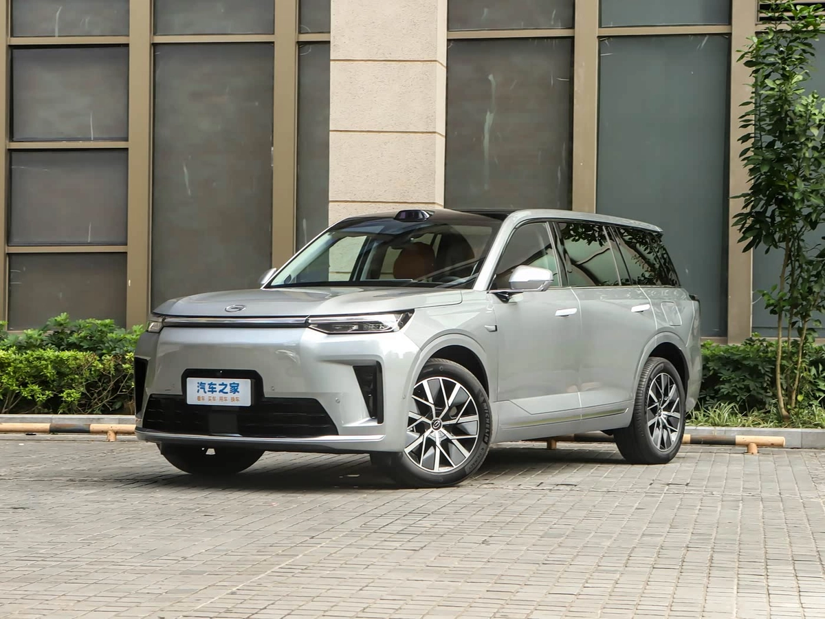 GAC Trumpchi S9 1.5hyb AT 4WD