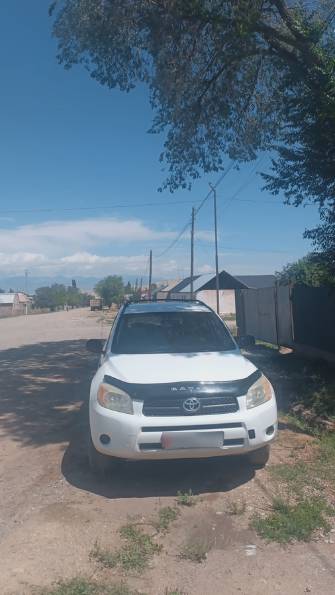Toyota RAV4 II (XA20) Рестайлинг 1.8 AT